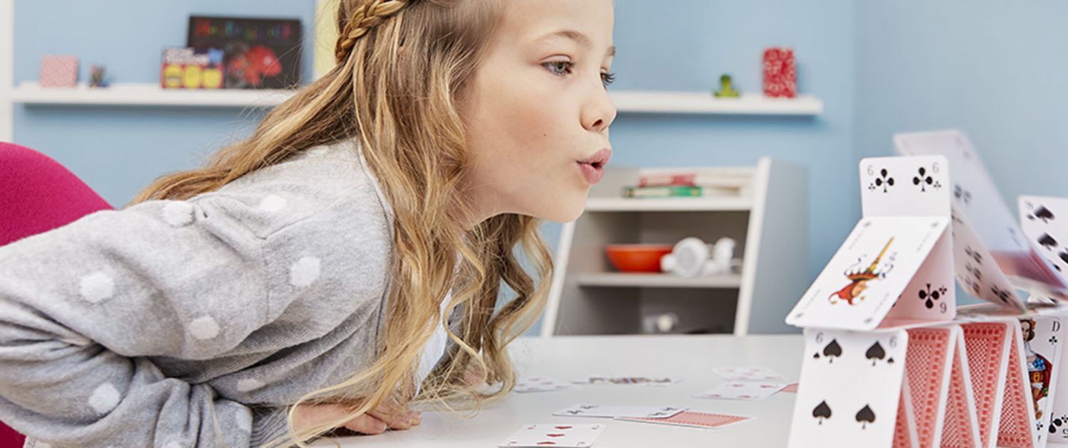 mitwachsende Kindermöbel von moll kinderschreibtische kinderdrehstühle höhenverstellbar neigbar made in germany