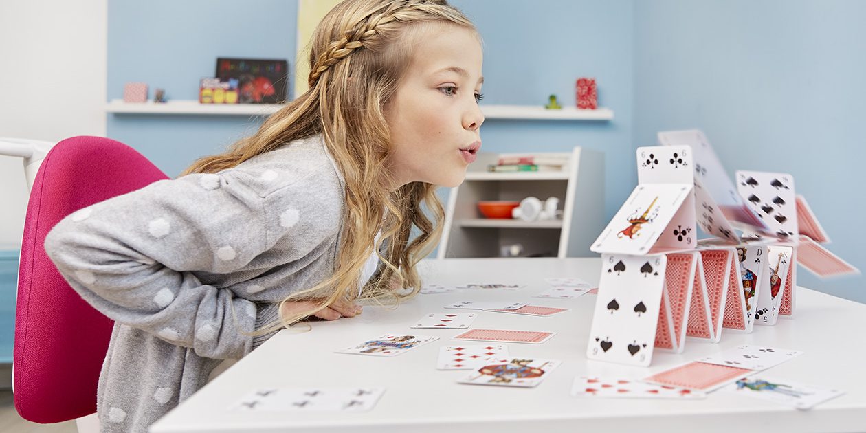 mitwachsende Kindermöbel von moll kinderschreibtische kinderdrehstühle höhenverstellbar neigbar made in germany